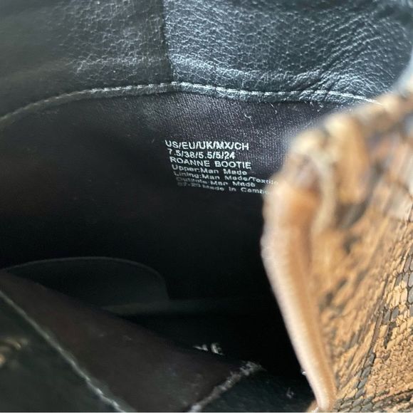 Kenneth Cole Roanne Snake Embossed Bootie Womens 7.5M Toffee Leather Tan Black - Picture 6 of 6